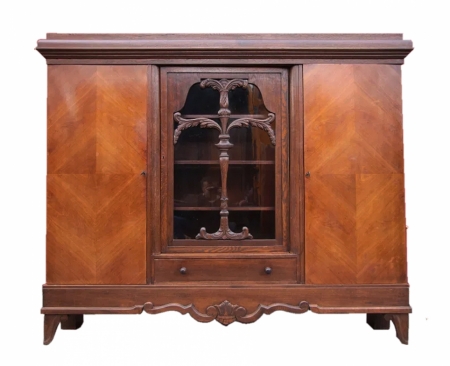 Bibilioteka dębowo-orzechowa z 1920 roku 